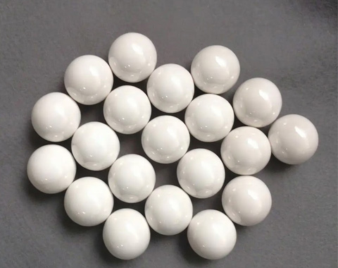 alumina-vs-steel-ball-size-comparison
